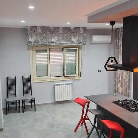 Casa Veneziano Acomodação com café da manhã Messina Exterior foto