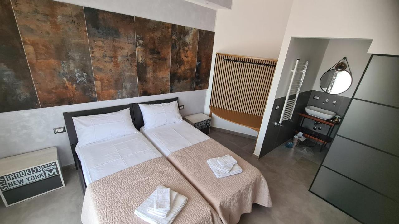 Casa Veneziano Acomodação com café da manhã Messina Exterior foto