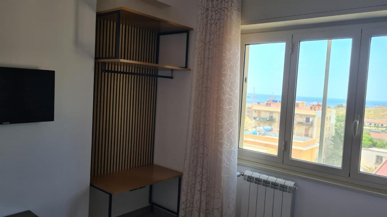 Casa Veneziano Acomodação com café da manhã Messina Exterior foto