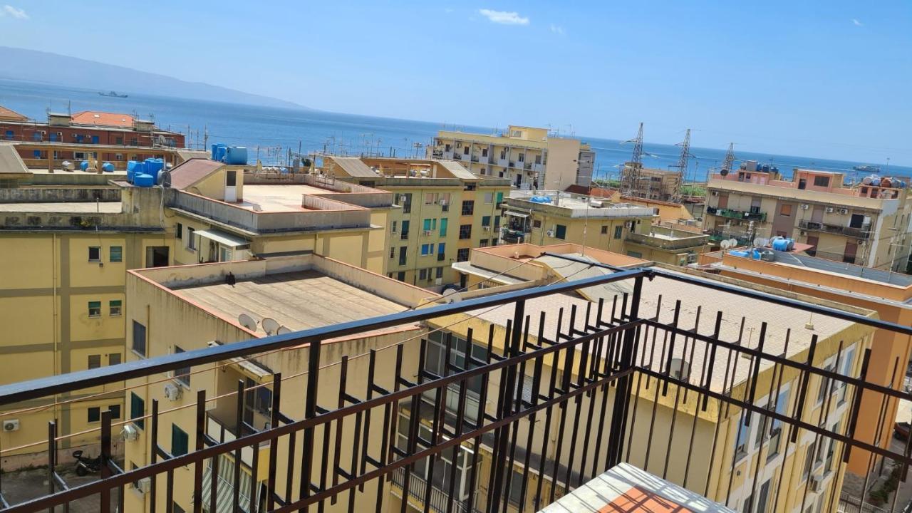 Casa Veneziano Acomodação com café da manhã Messina Exterior foto